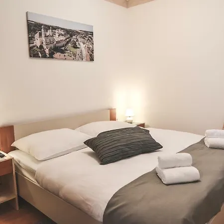 Pod Radnici Guest house Hustopece