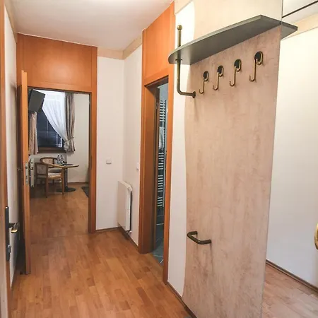 Pod Radnici Guest house *