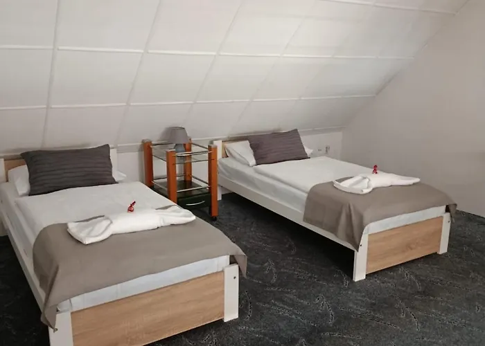 Pod Radnici Konukevi Hustopeče